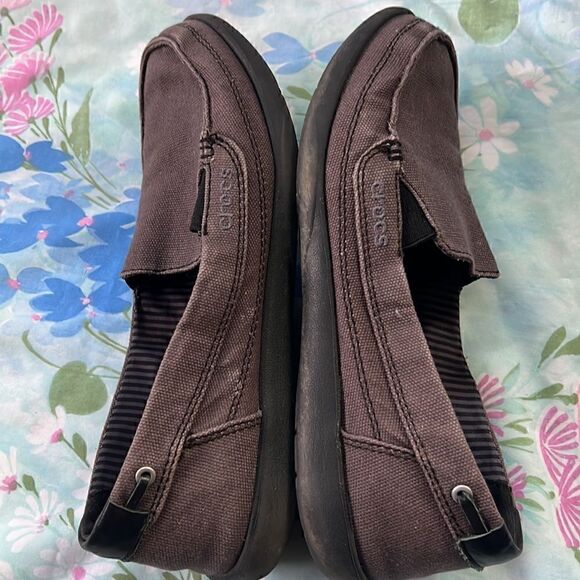 Crocs Walu Canvas Loafers Distressed - Picture 12 of 12